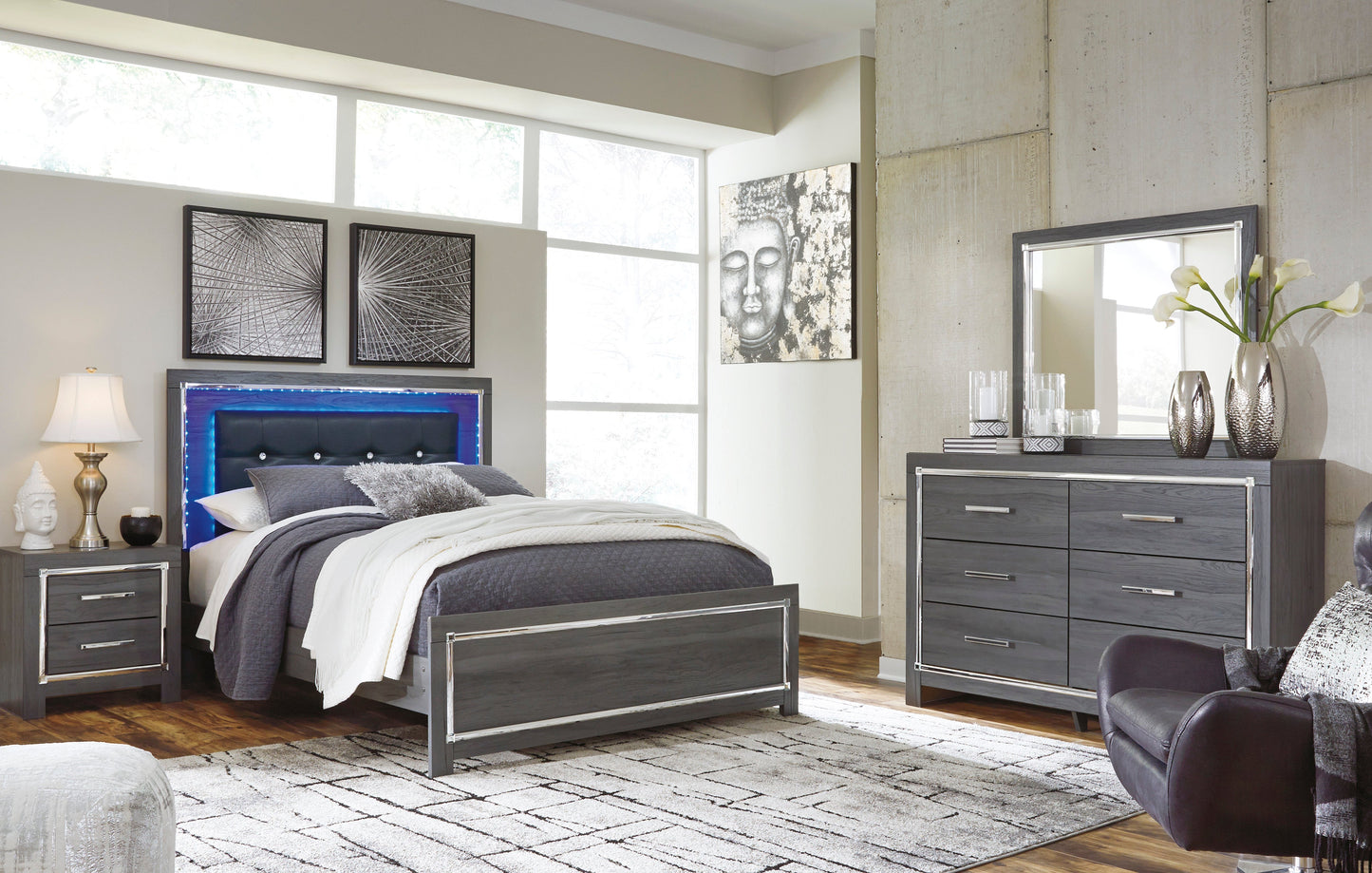 Lodanna Gray LED Platform Bedroom Set