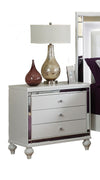 Homelegance Alonza 3 Drawer Nightstand in White 1845-4 image