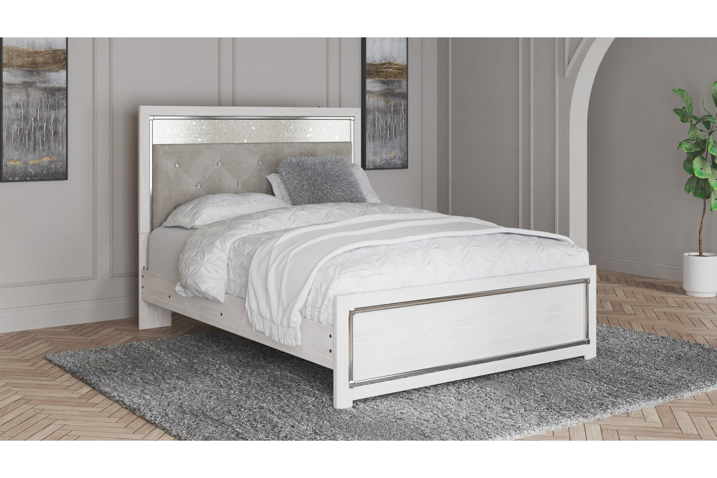 Altyra White Panel Bedroom Set