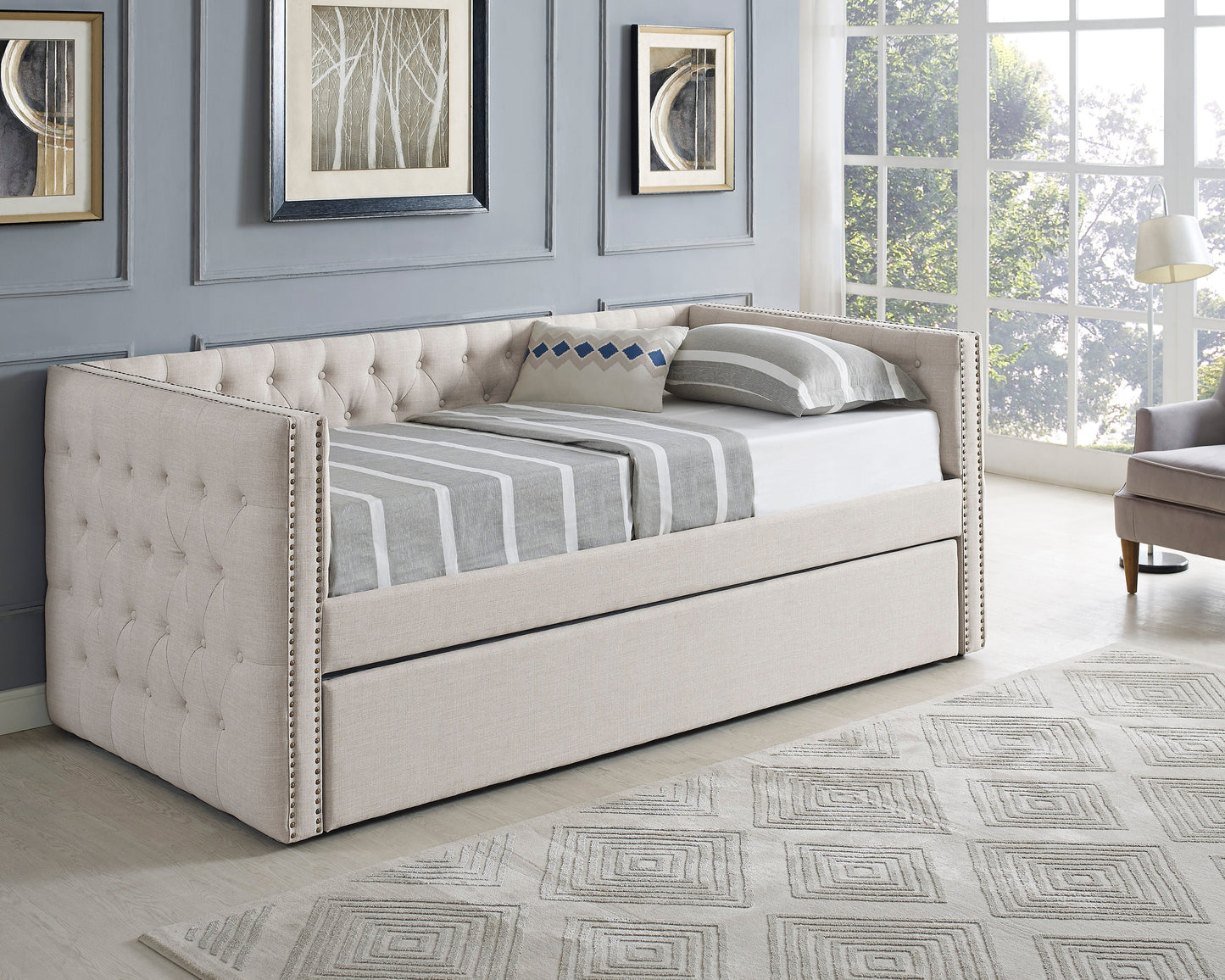 Trina Ivory Twin Daybed