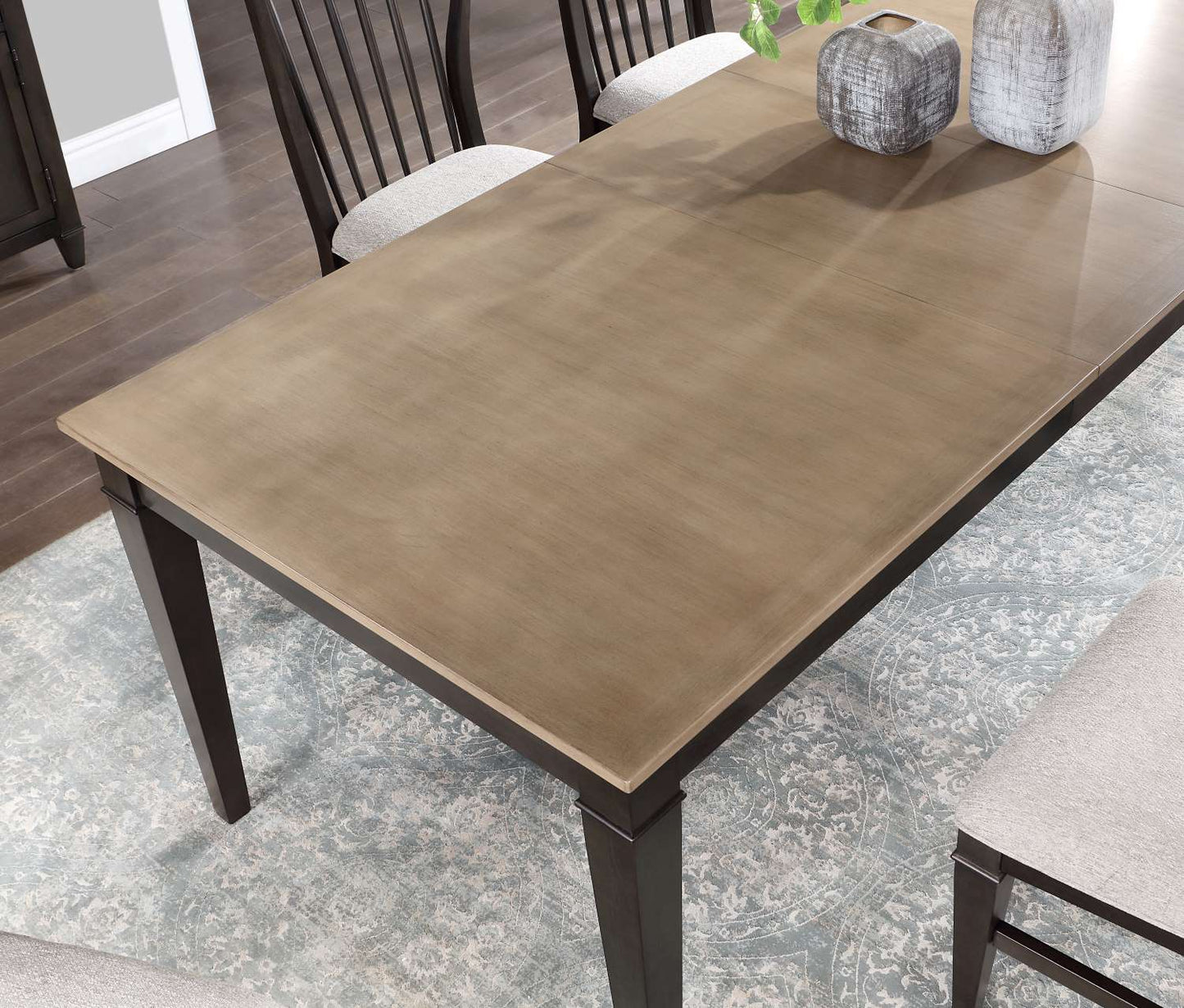 Bow River Extendable Dining Table - Oak