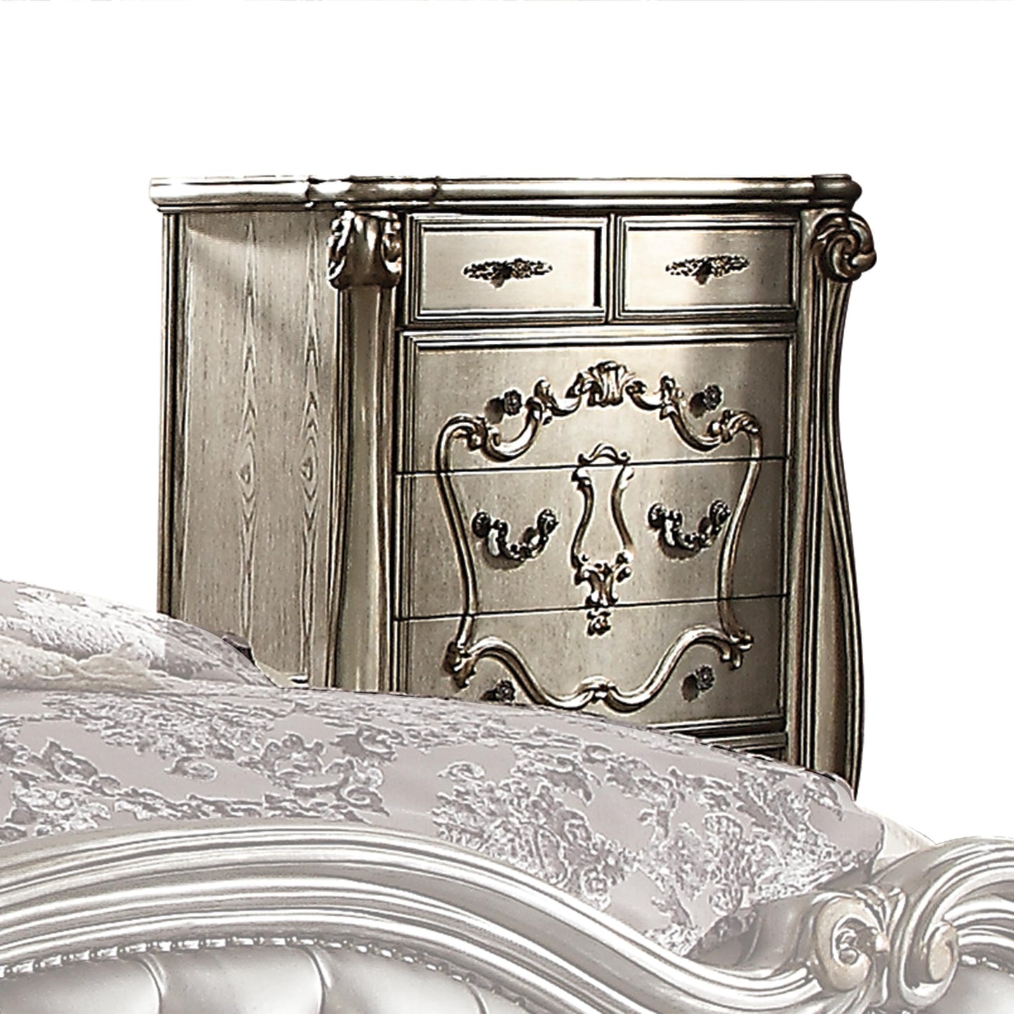 Versailles Antique Platinum Chest