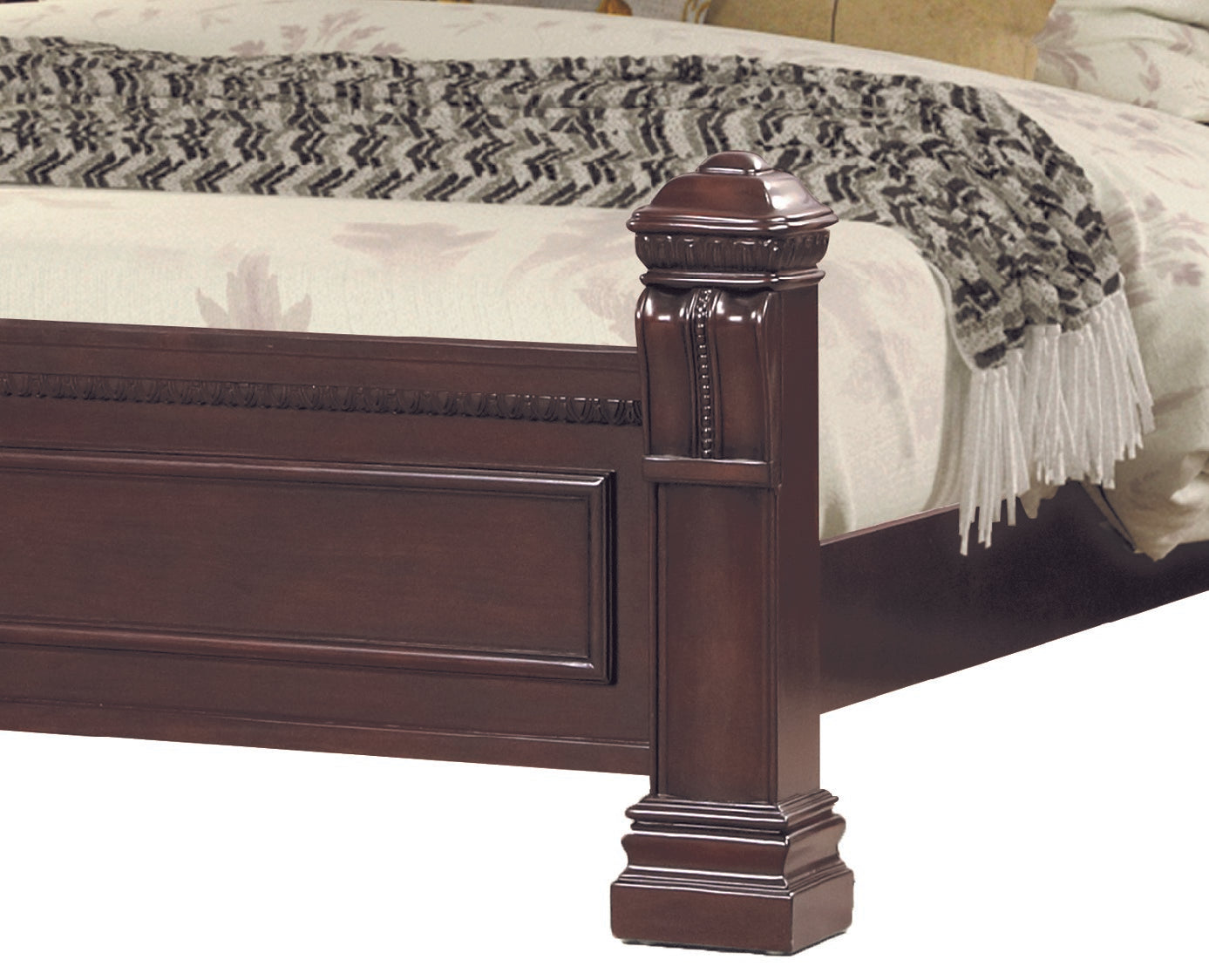 Aspen King Size Traditional Bed made with Wood