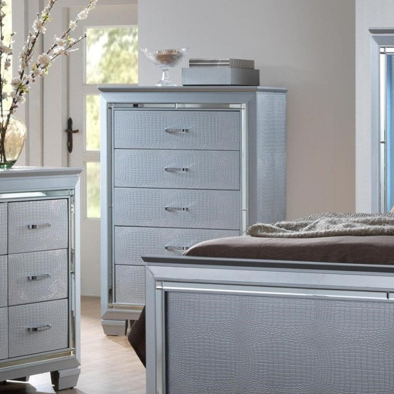 Crown Mark Furniture Lillian Chest in Silver image