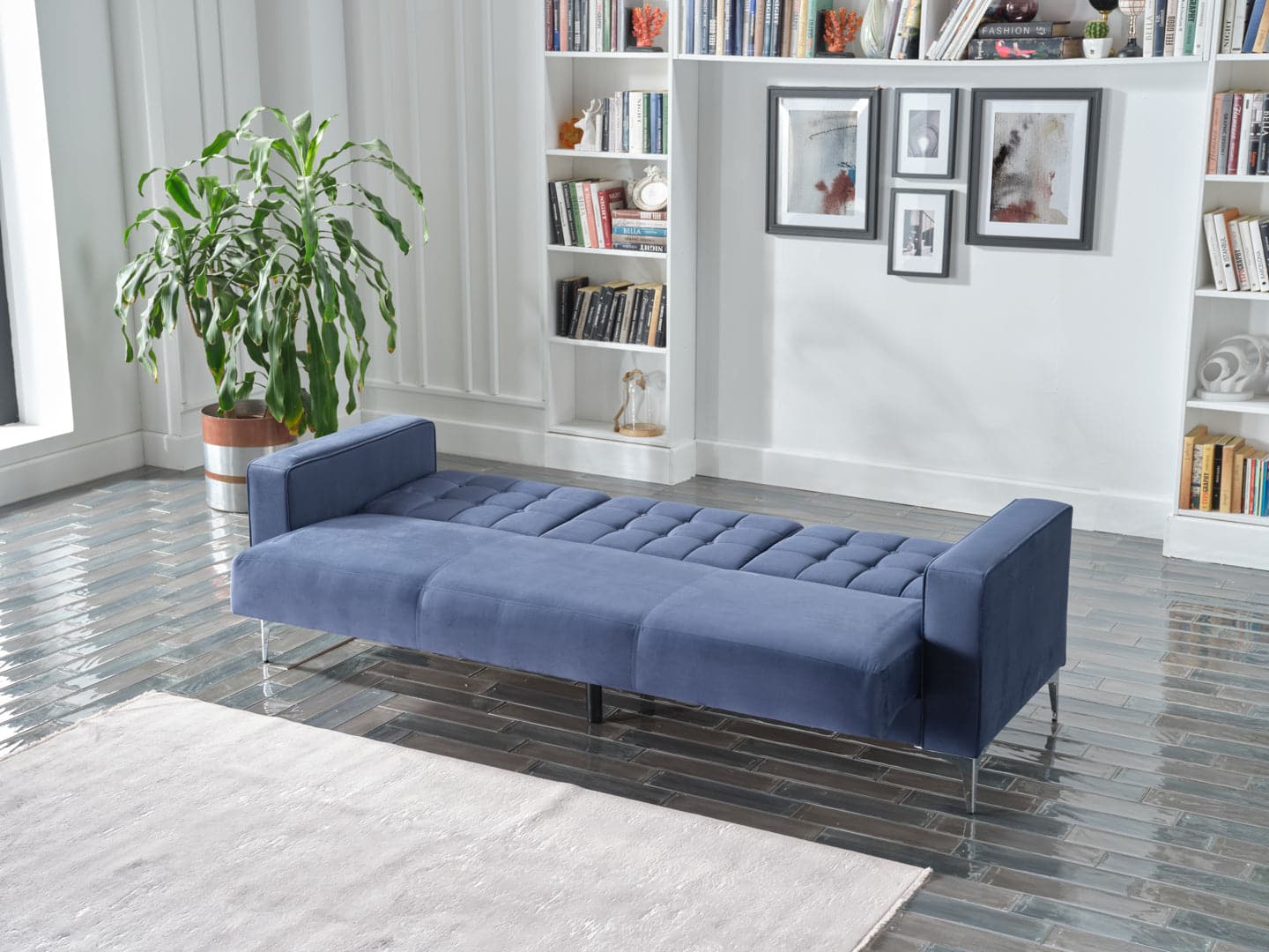 Hemera Sofa