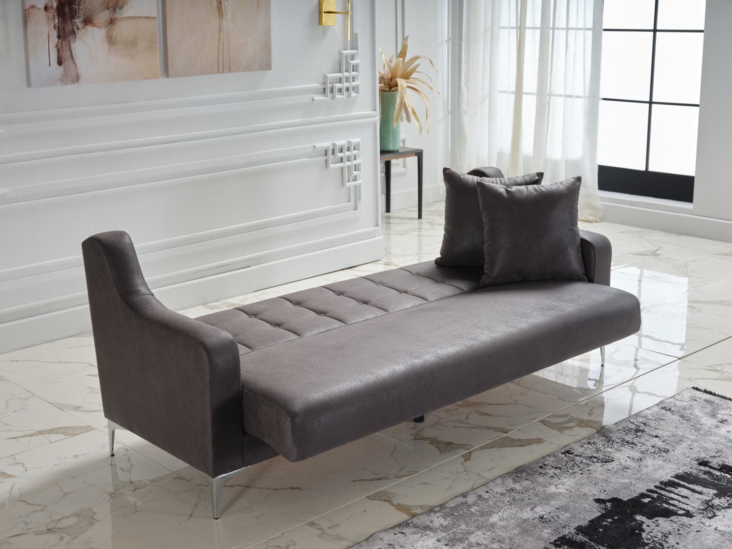 Livia Sofa